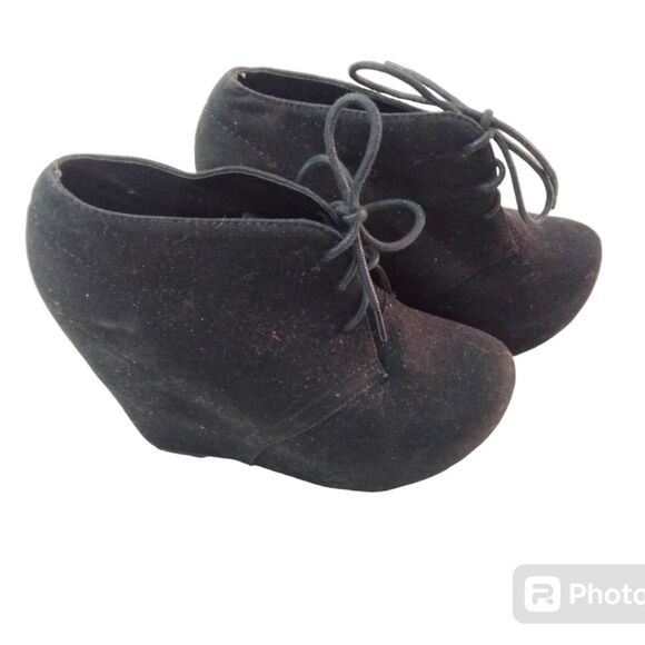 Glaze Bootie Wedges - Picture 2 of 6